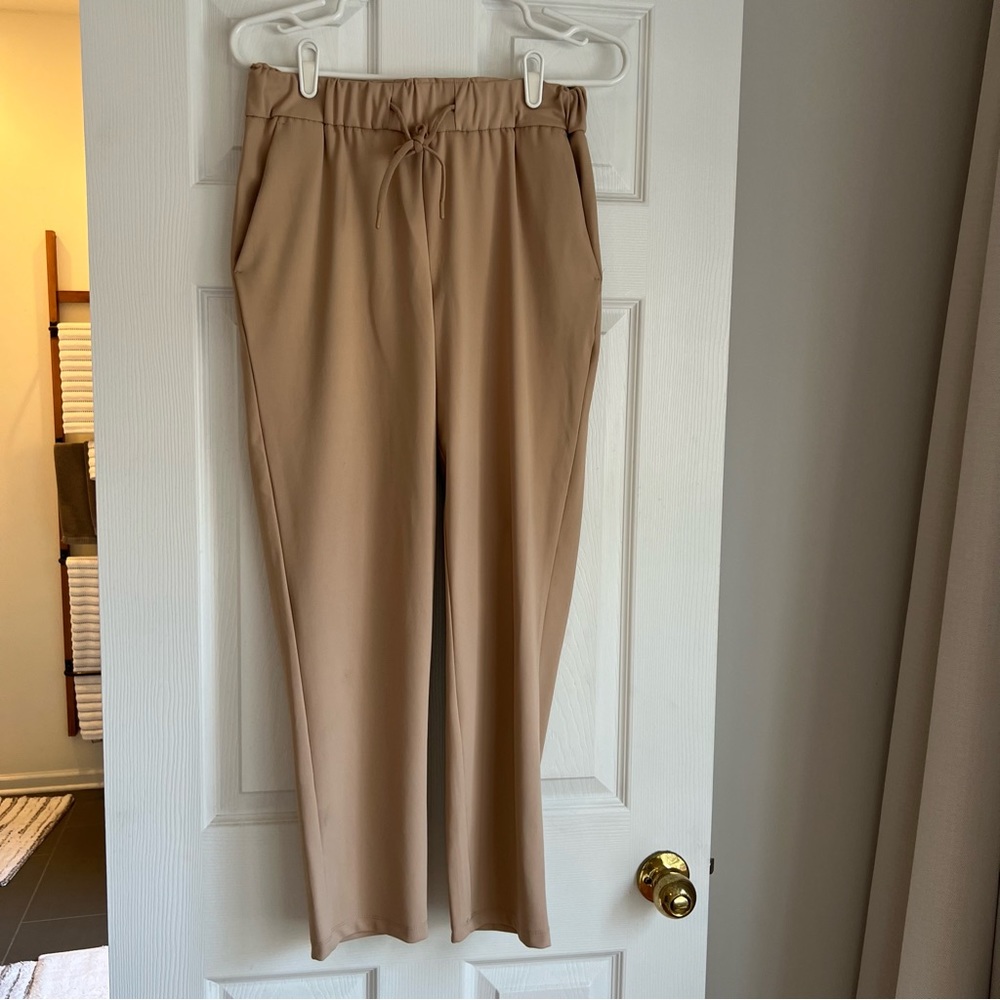 Maison d’Amelie dress pants, size XS